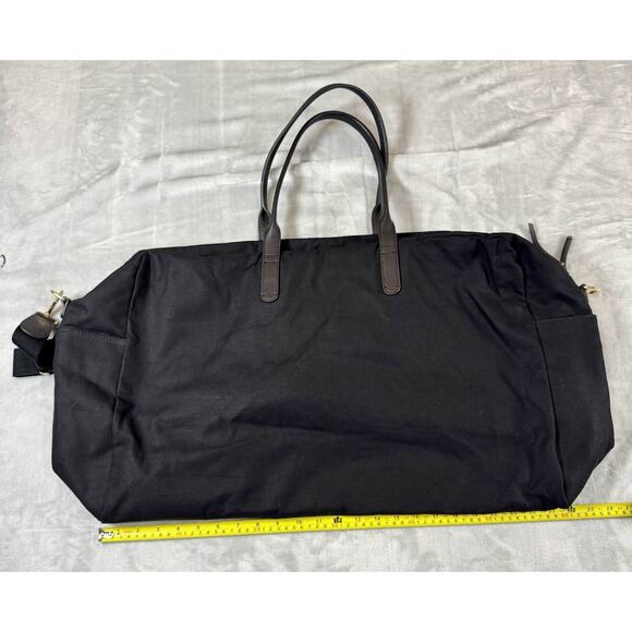 CUYANA Classic Weekender Black Canvas Black Leather Handle Strap Duffle Bag EUC - Picture 3 of 16